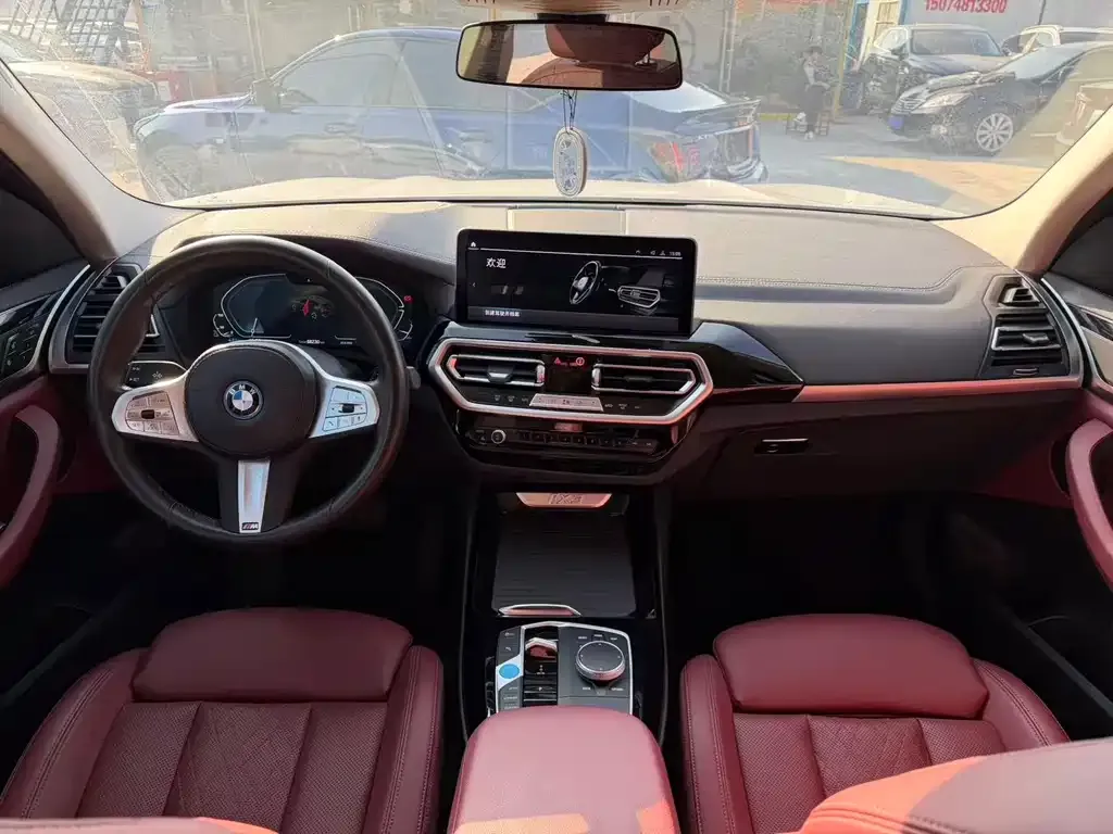 BMW iX3 2024 из CN, фото 2