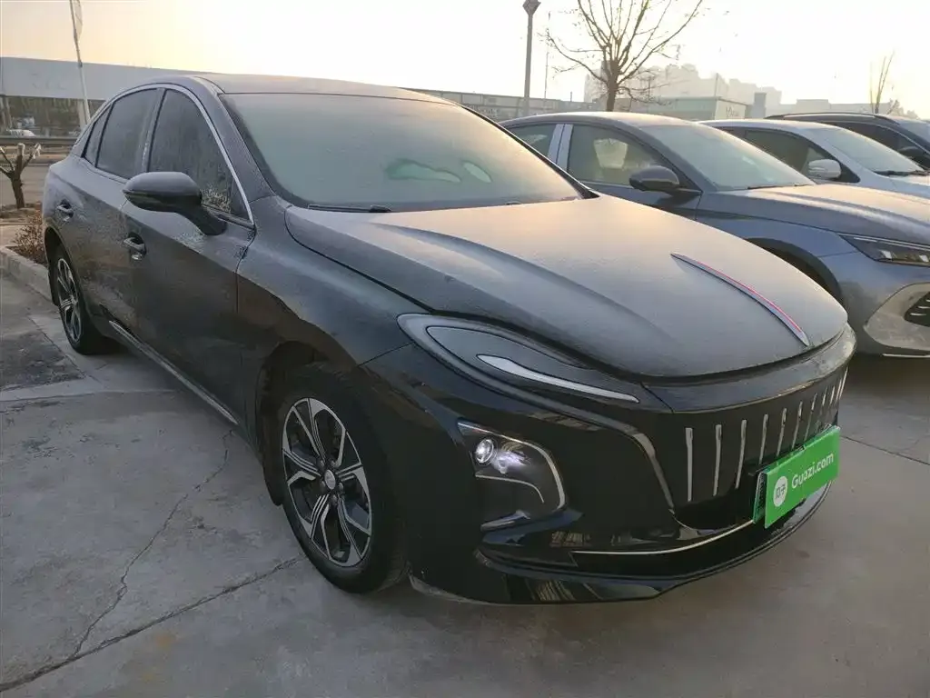 Hongqi E-QM5 2023 из CN, фото 2