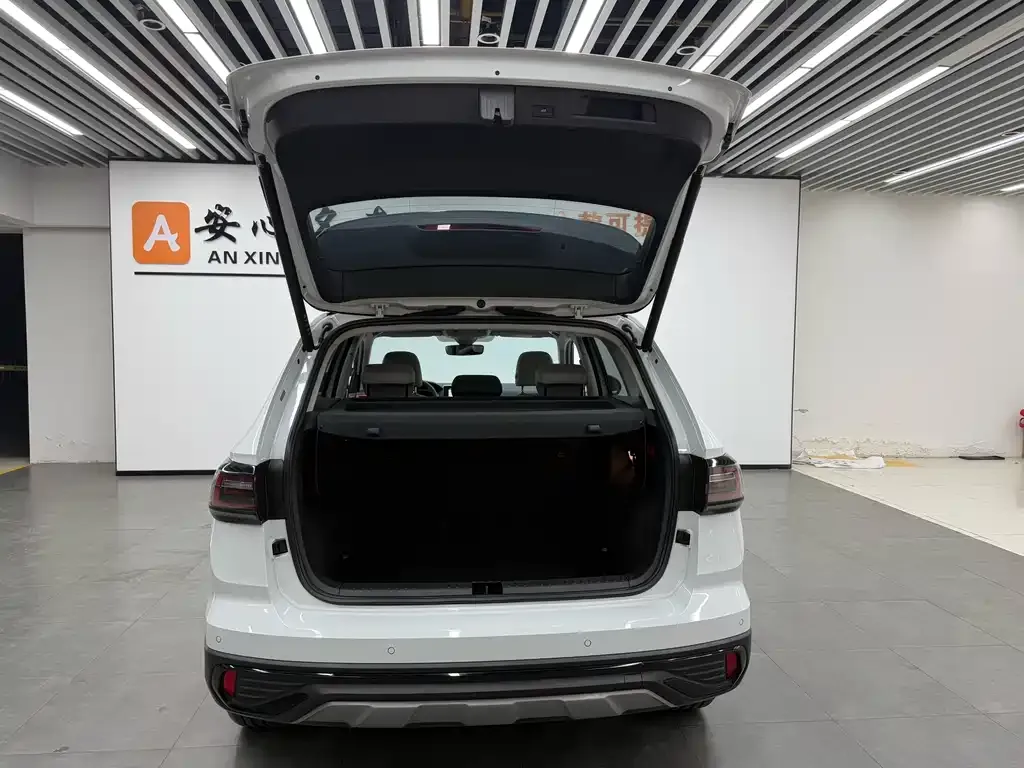 Volkswagen Tharu 2023 из CN, фото 5