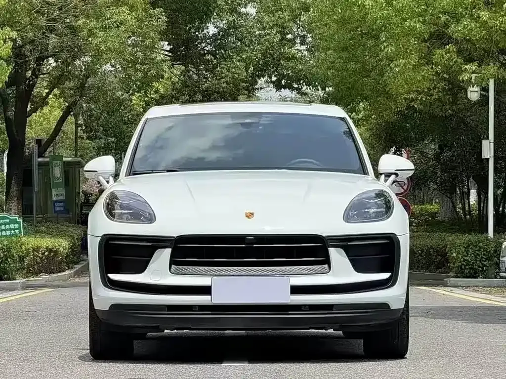 Porsche Macan — фото 9