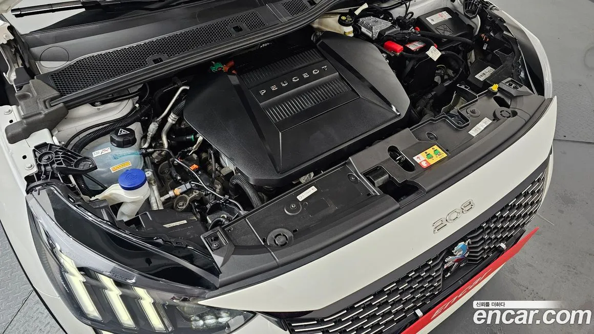 Peugeot 208 2021 из KR, фото 9