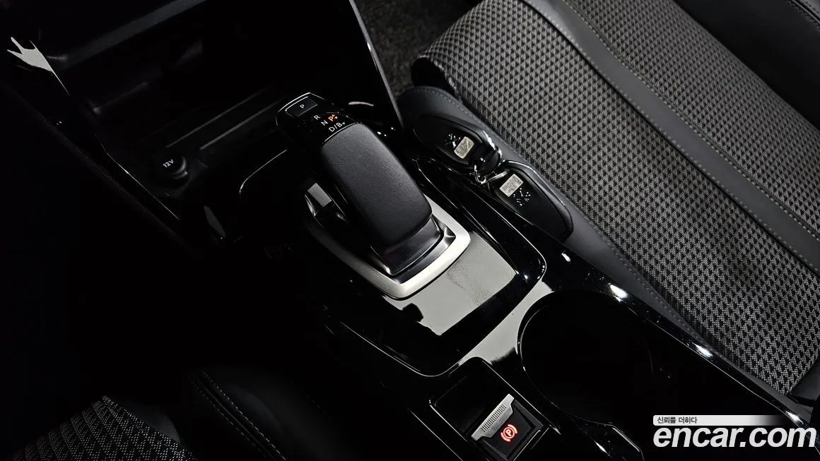 Peugeot 208 2021 из KR, фото 5