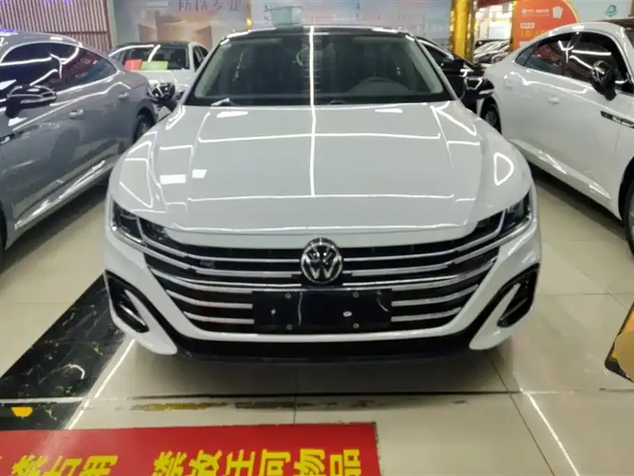 Volkswagen CC 2023 из CN, фото 4