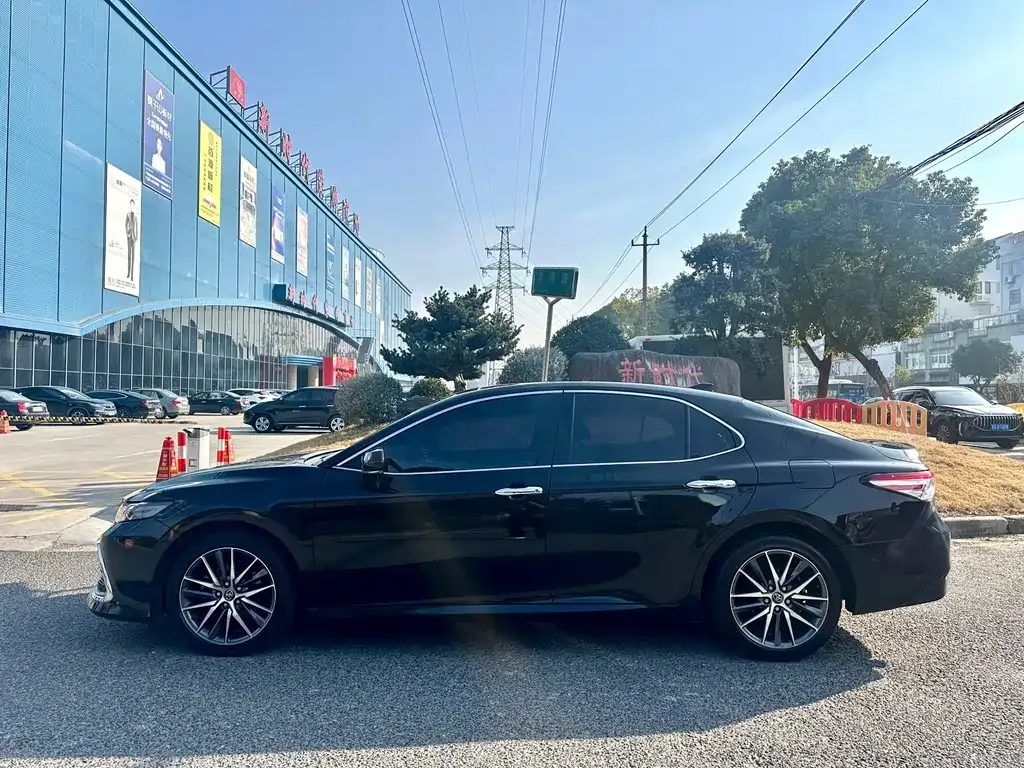 Toyota Camry 2022 из CN, фото 5