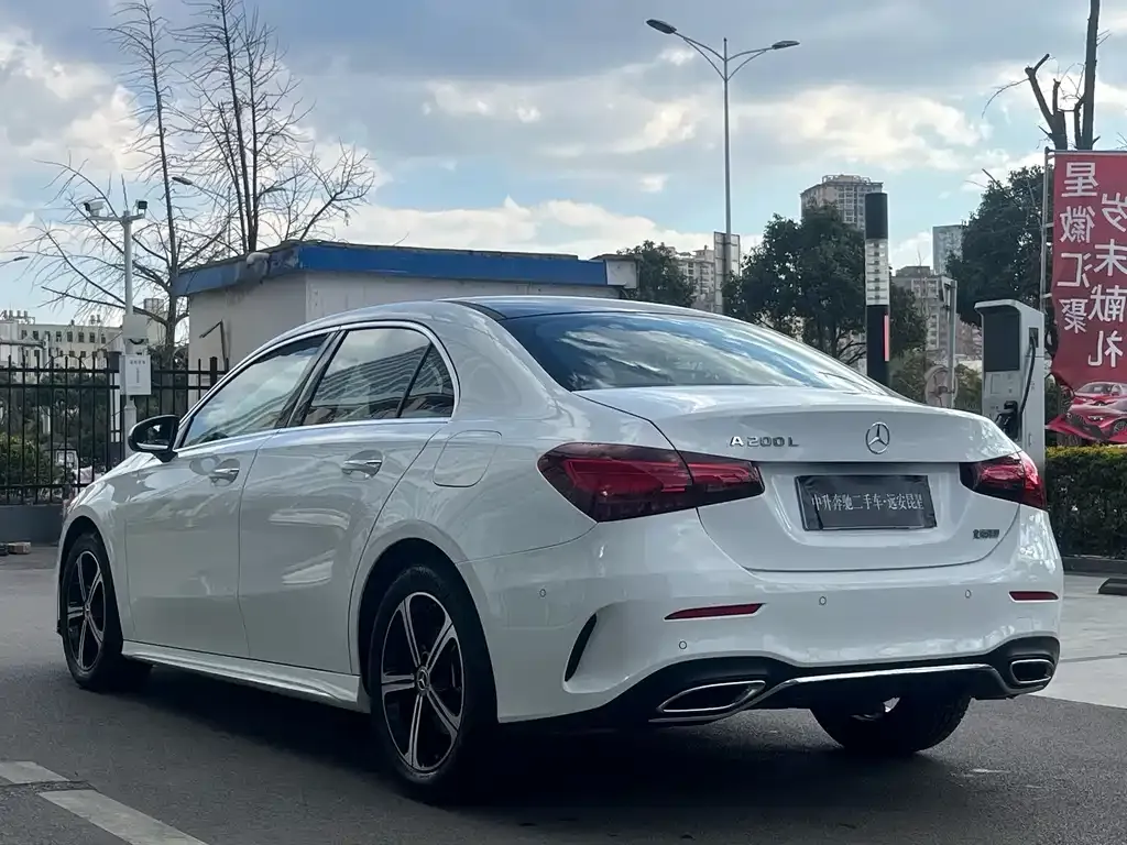 Mercedes-Benz A-Class 2023 из CN, фото 7
