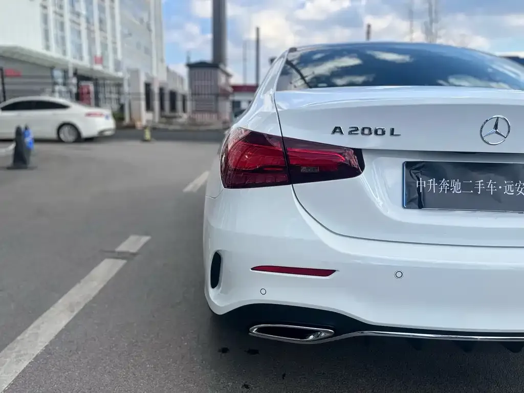 Mercedes-Benz A-Class 2023 из CN, фото 2