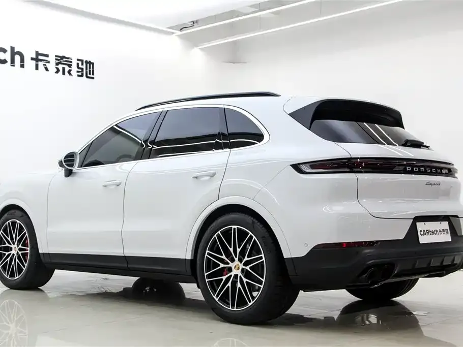 Porsche Cayenne 2025 из CN, фото 10