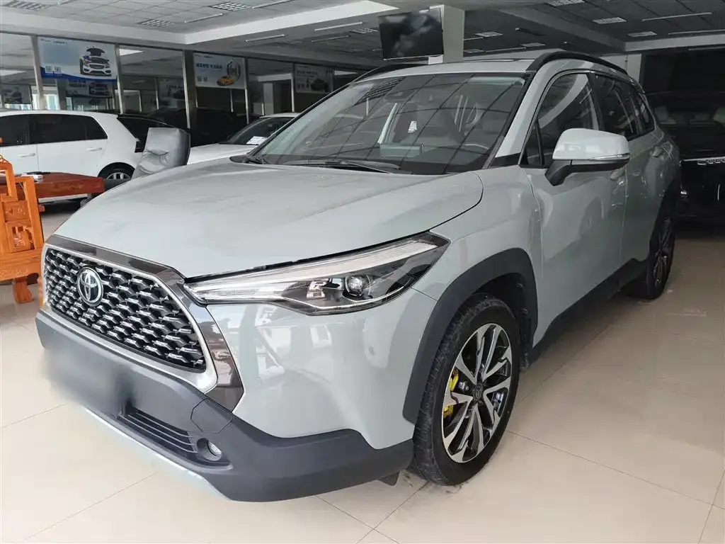Toyota Corolla Cross 2022 из CN, фото 10