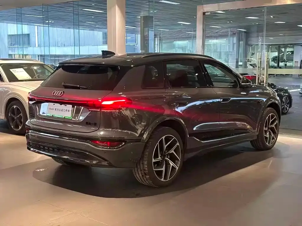 Audi Q6L e-tron 2025 из CN, фото 6