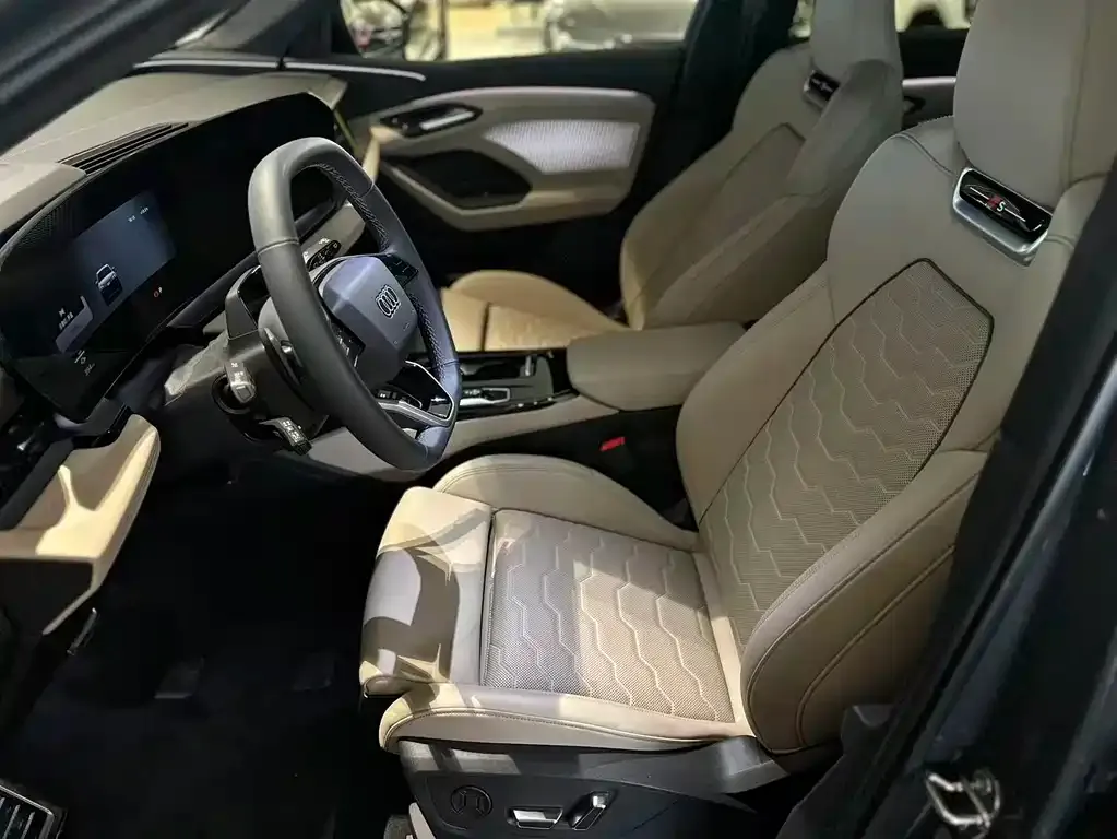 Audi Q6L e-tron 2025 из CN, фото 8