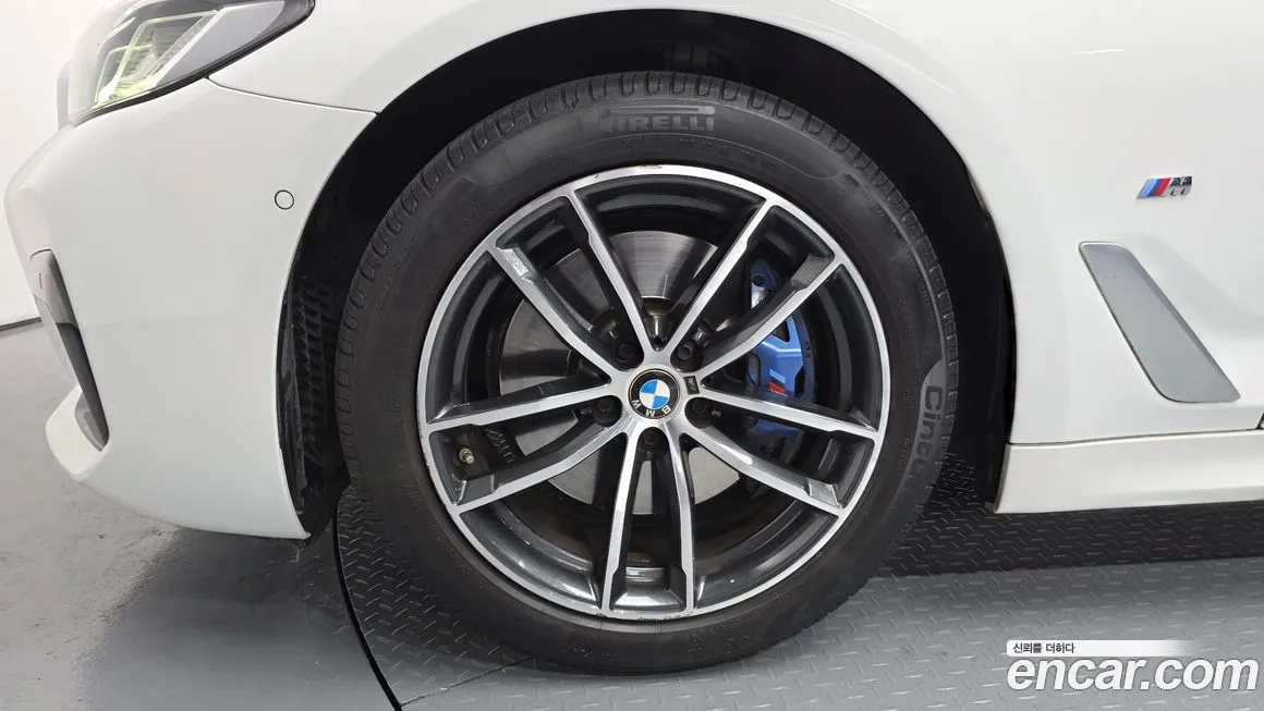 BMW 5-Series 2023 из KR, фото 5