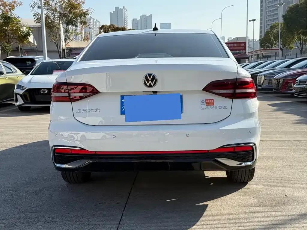 Volkswagen Lavida 2024 из CN, фото 4