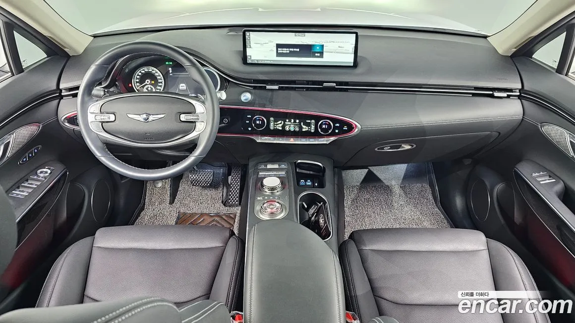 Genesis GV70 — фото 10