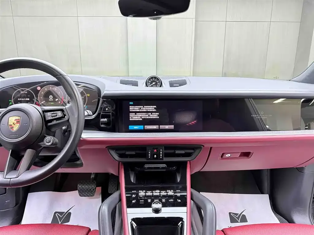 Porsche Cayenne Hybrid 2023 из CN, фото 3