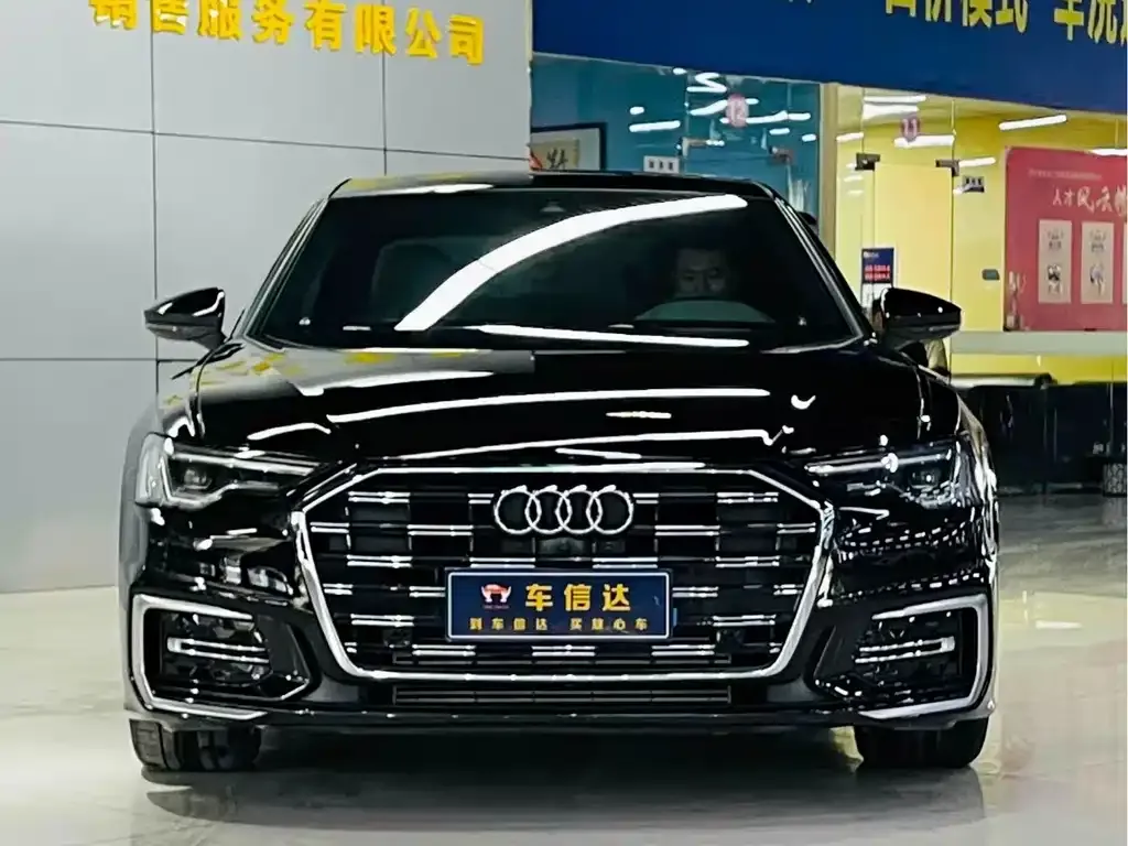 Audi A6L 2024 из CN, фото 2