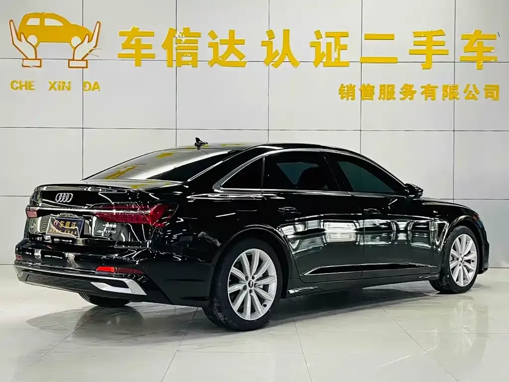 Audi A6L 2024 из CN, фото 9