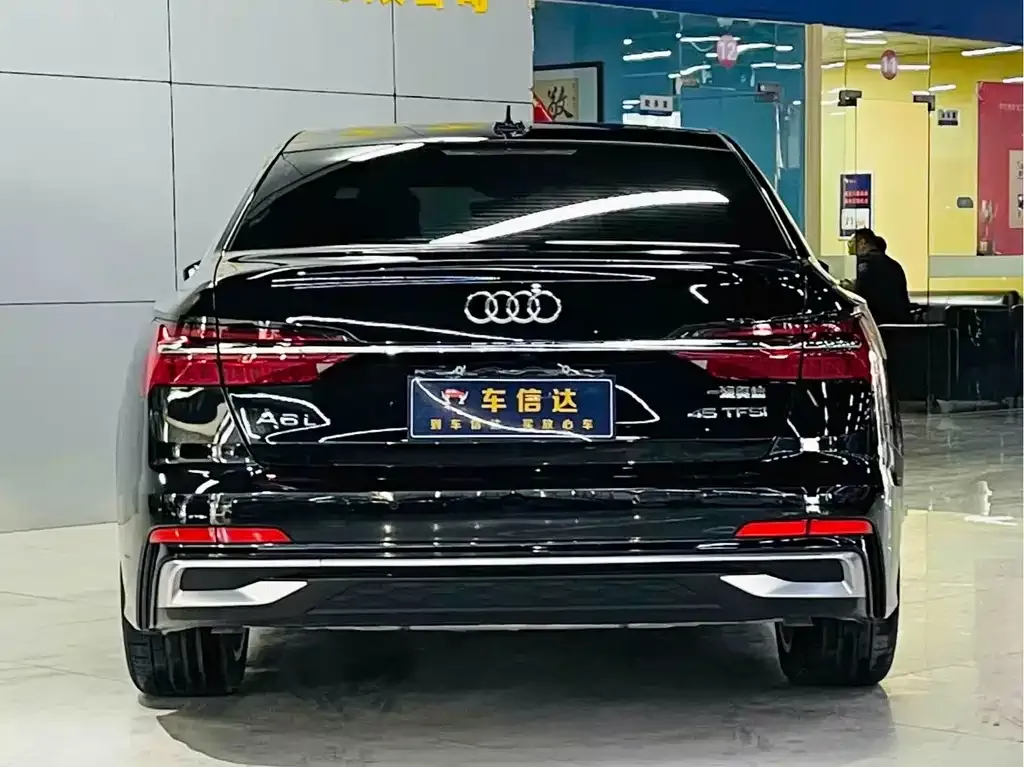 Audi A6L 2024 из CN, фото 3
