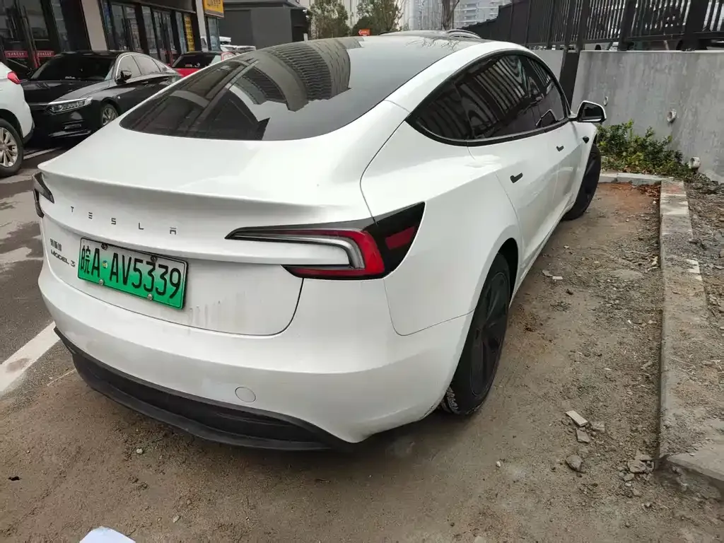Tesla Model 3 2025 из CN, фото 8