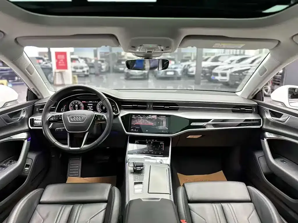 Audi A7 2022 из CN, фото 6