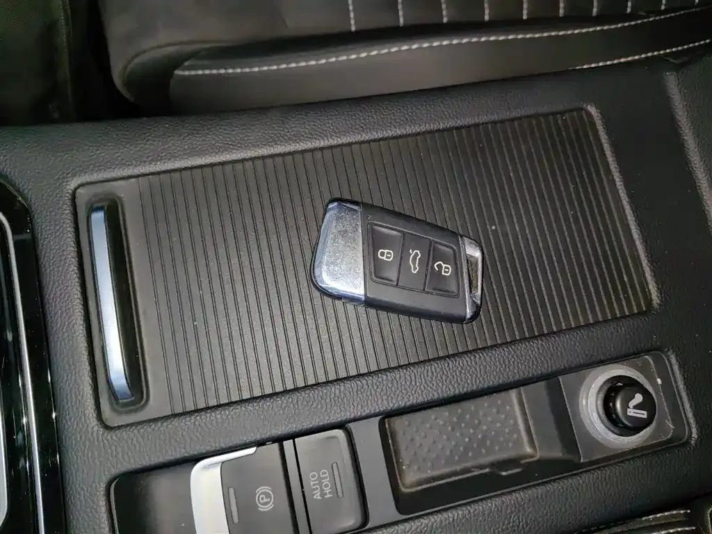 Volkswagen Magotan 2021 из CN, фото 9