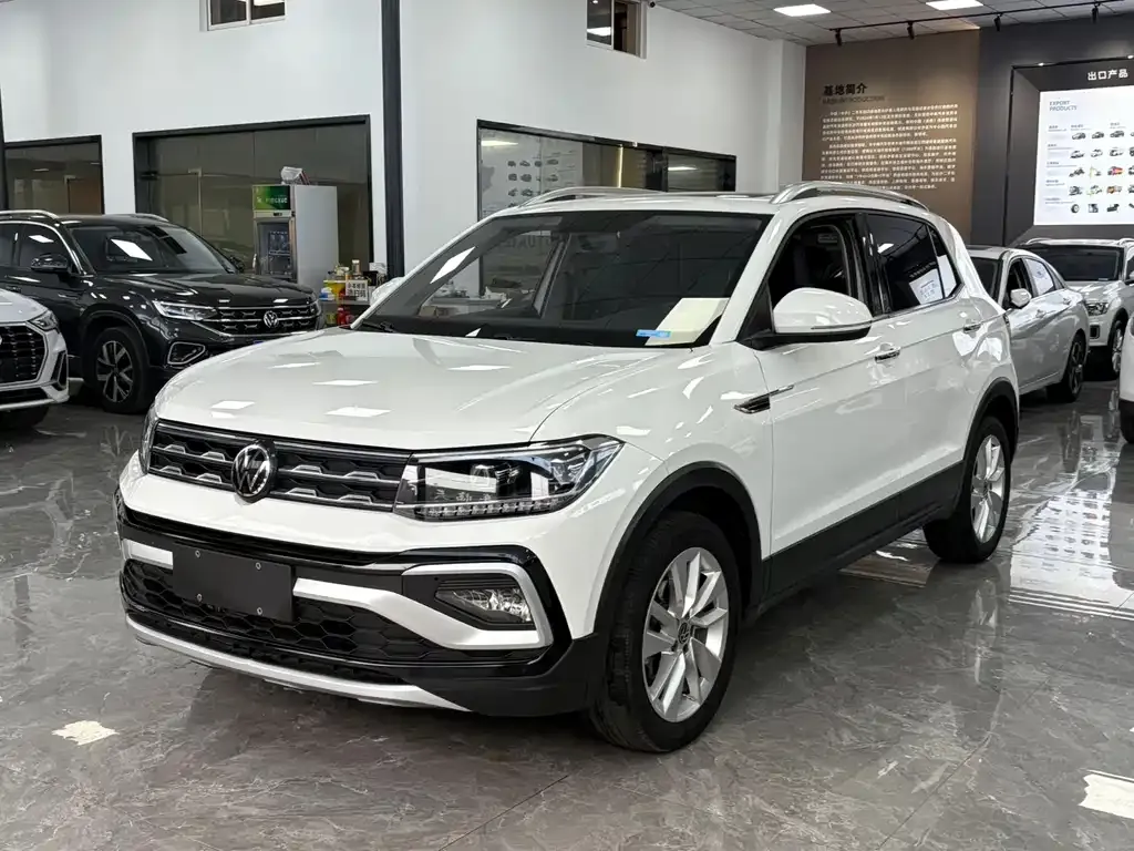 Volkswagen T-Cross — фото 1