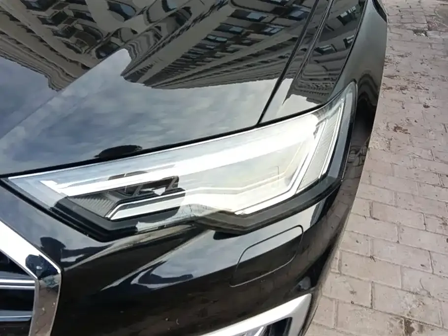 Audi A6L 2023 из CN, фото 4