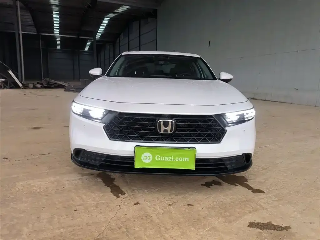 Honda Accord — фото 3
