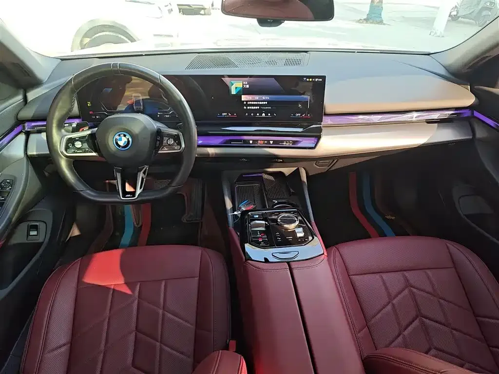 BMW i5 2024 из CN, фото 3