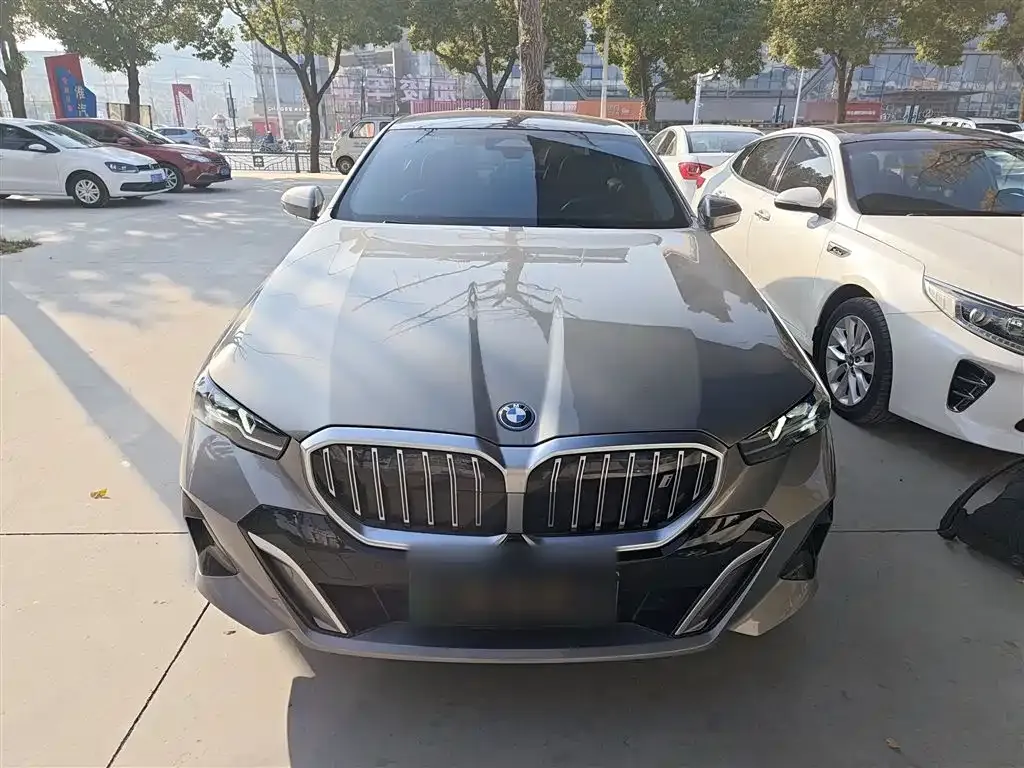BMW i5 2024 из CN, фото 8