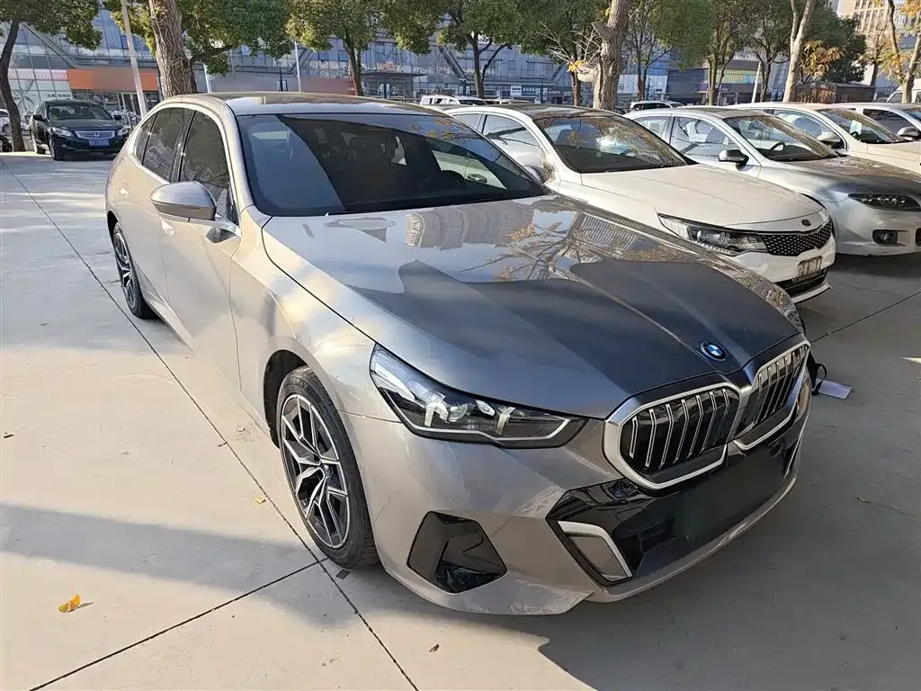BMW i5 2024 из CN, фото 5