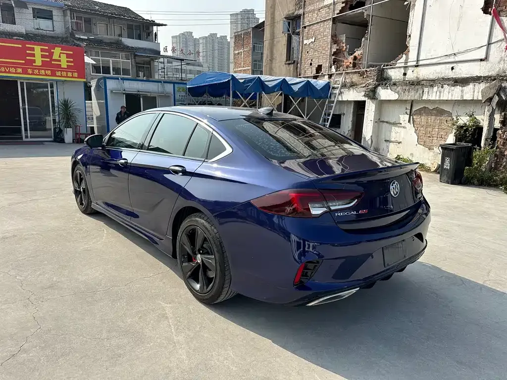 Buick Regal — фото 7