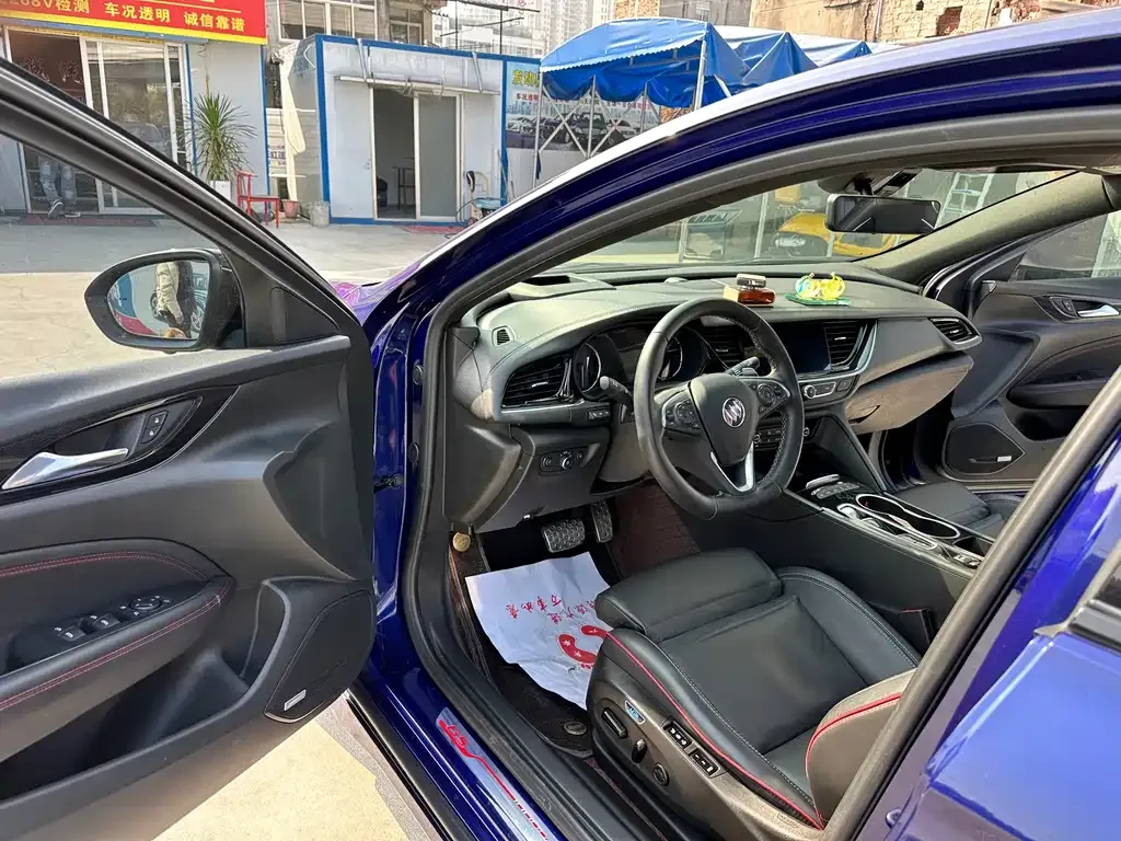 Buick Regal — фото 9