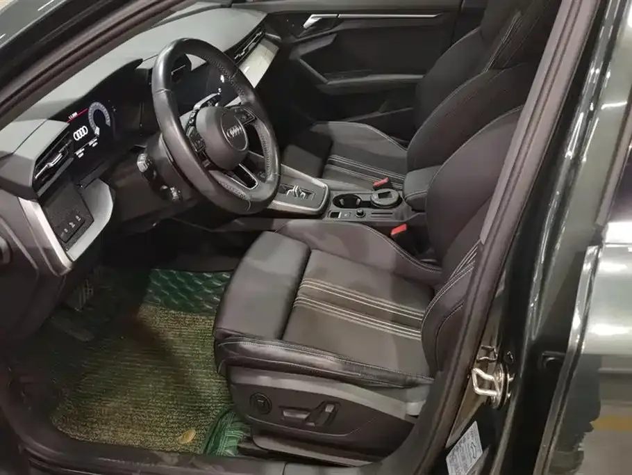 Audi A3 2022 из CN, фото 6