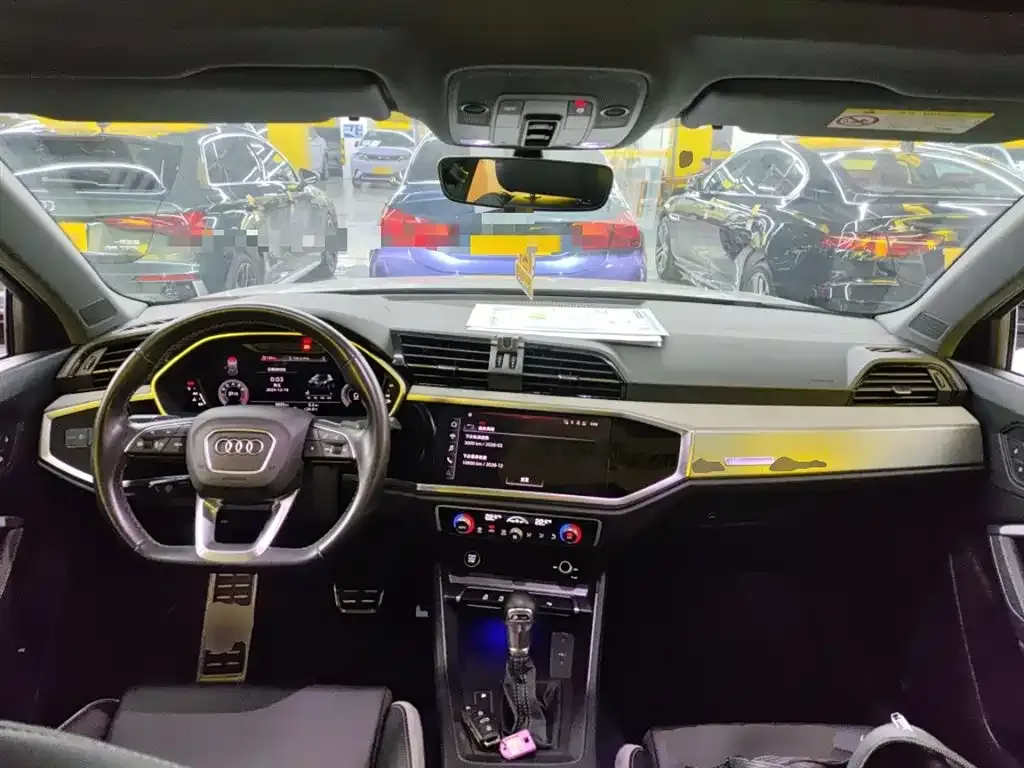 Audi Q3 2024 из CN, фото 9