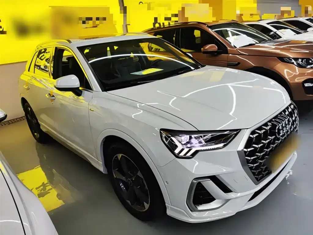 Audi Q3 2024 из CN, фото 5