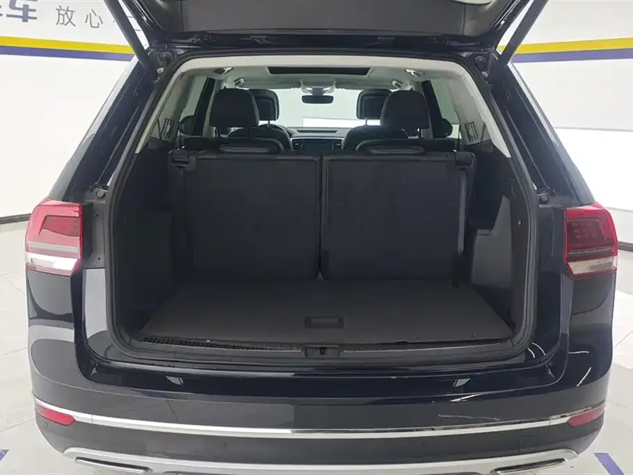 Volkswagen Teramont 2021 из CN, фото 7