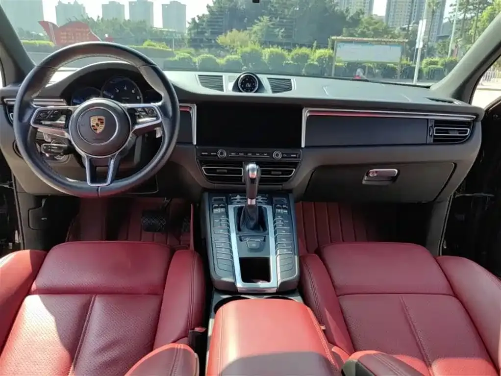 Porsche Macan 2021 из CN, фото 8