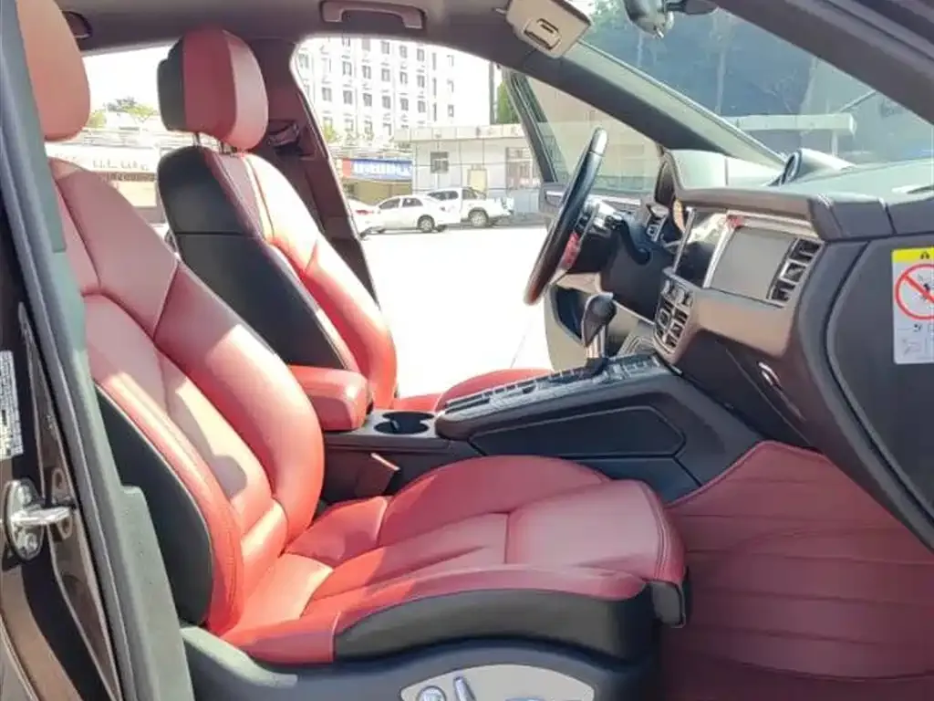 Porsche Macan 2021 из CN, фото 4