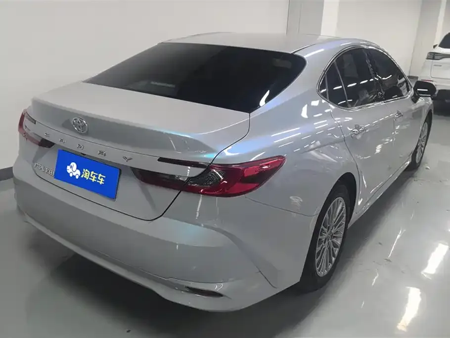 Toyota Camry 2024 из CN, фото 3