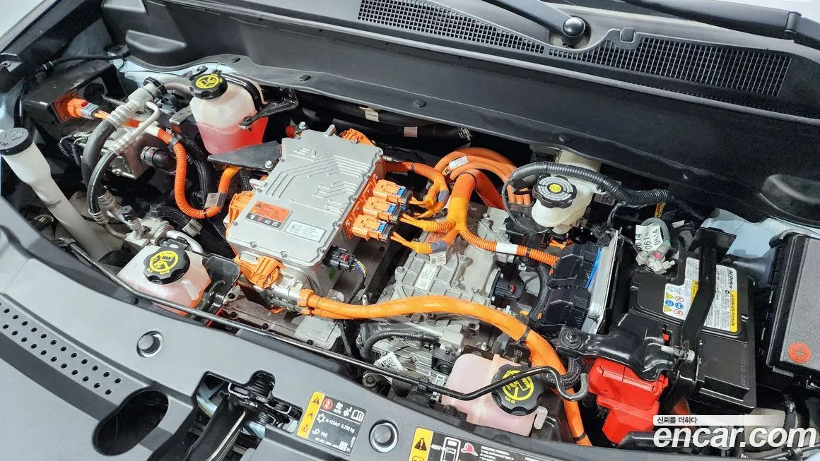 Chevrolet (GM Daewoo) Bolt EUV 2023 из KR, фото 9