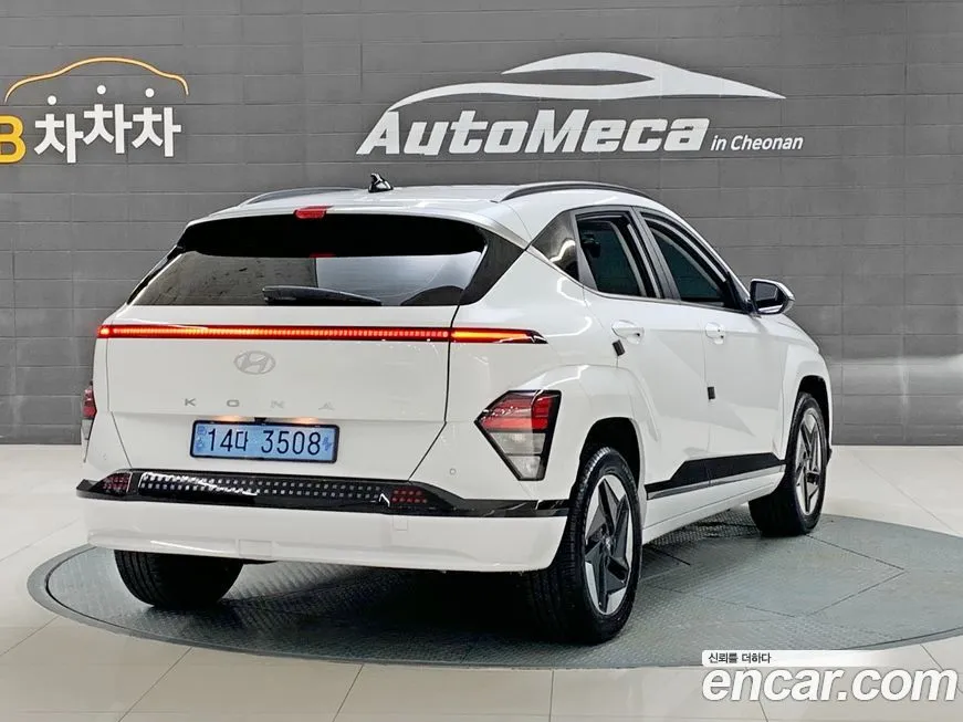 Hyundai Kona 2023 из KR, фото 3