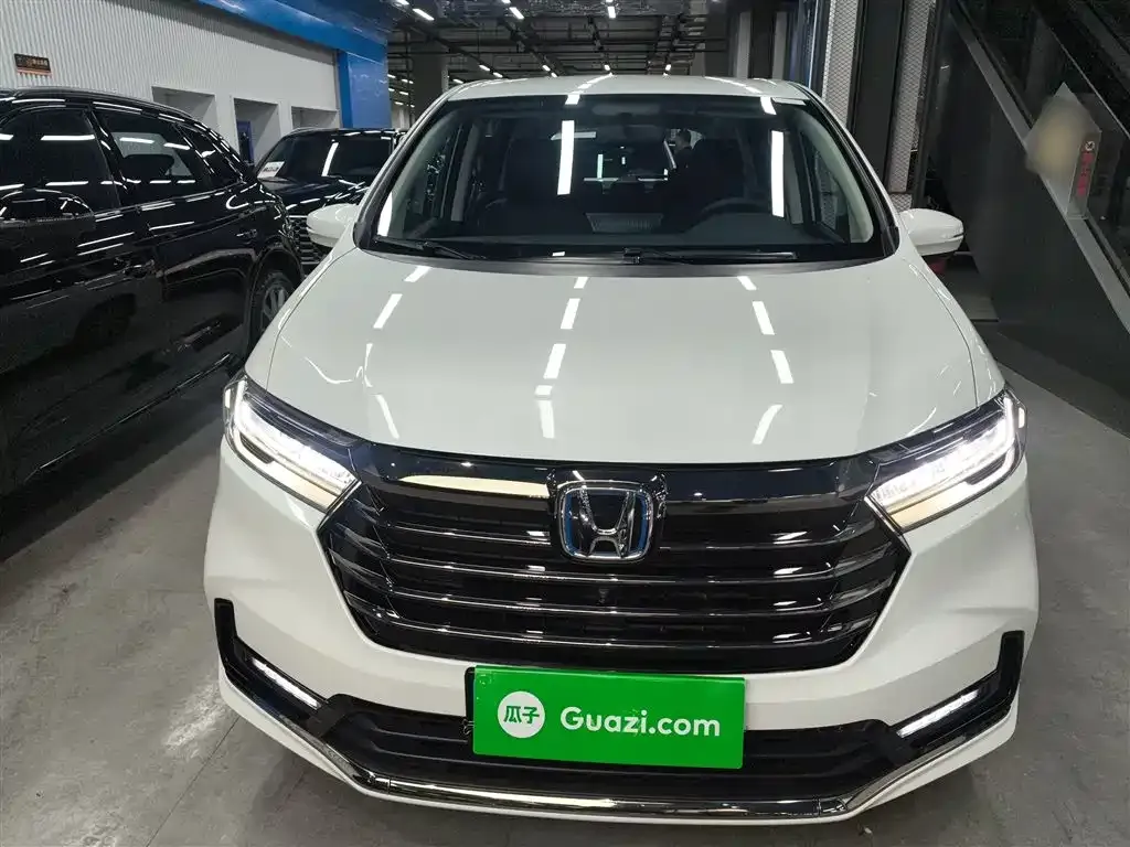 Honda Odyssey 2023 из CN, фото 3