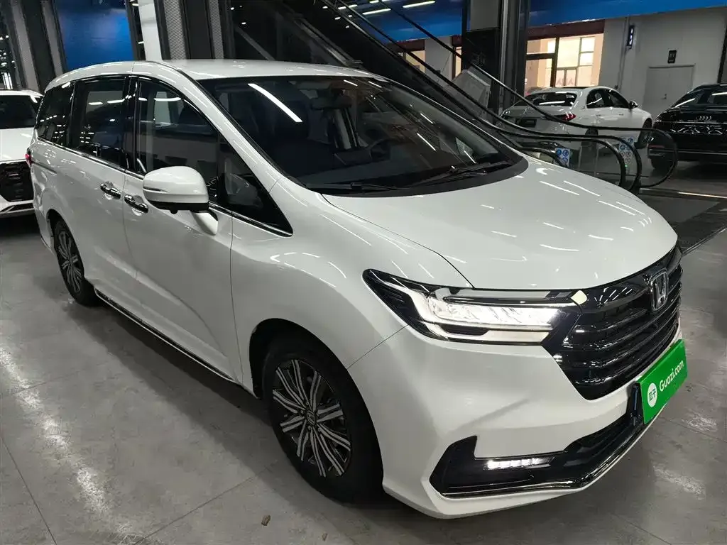 Honda Odyssey 2023 из CN, фото 5
