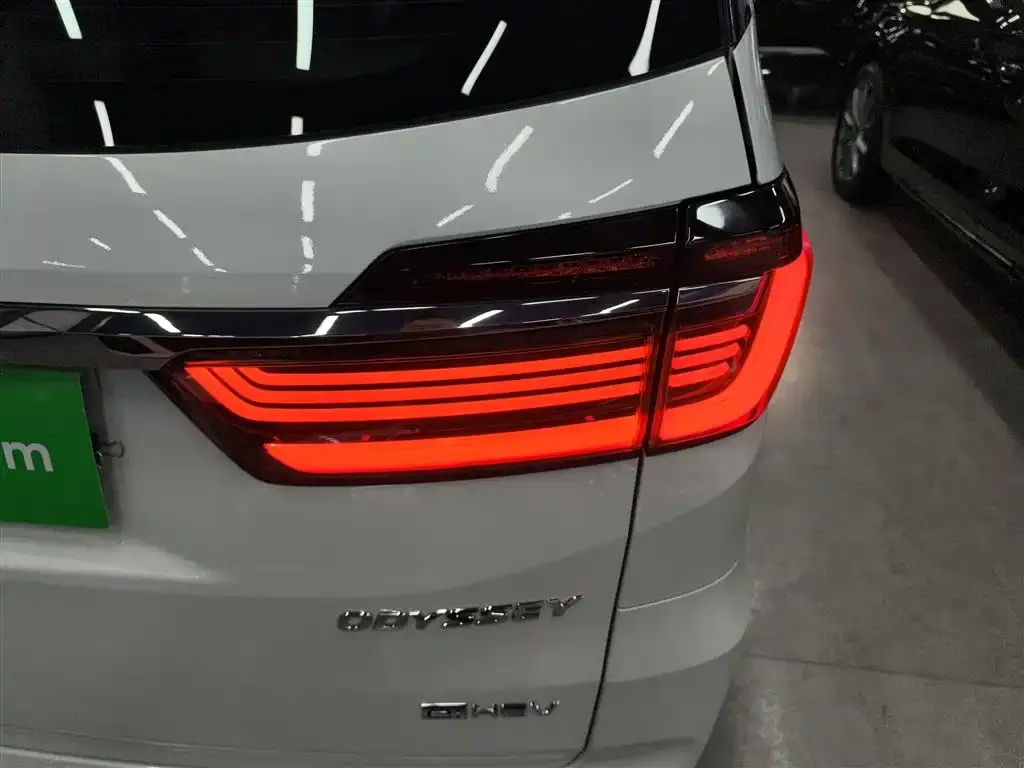 Honda Odyssey 2023 из CN, фото 2