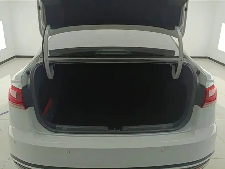 Volkswagen Bora 2022 из CN, фото 5