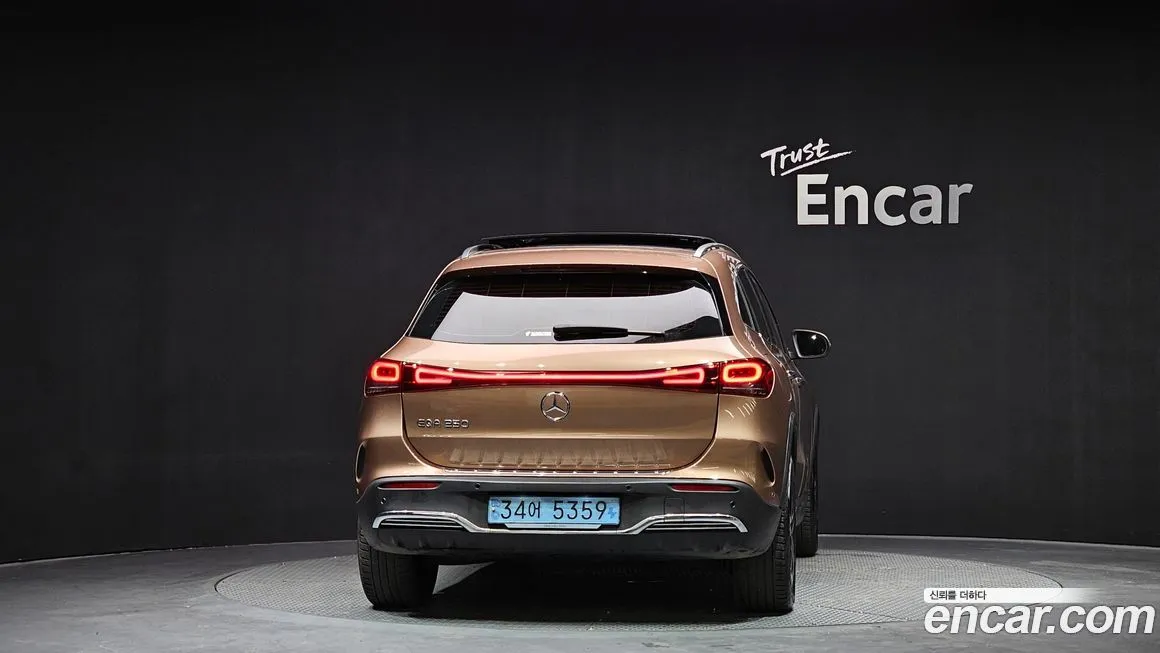 Mercedes-Benz EQA 2022 из KR, фото 4