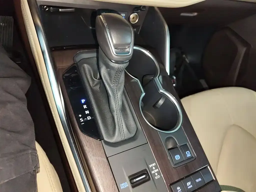Toyota Highlander 2022 из CN, фото 2