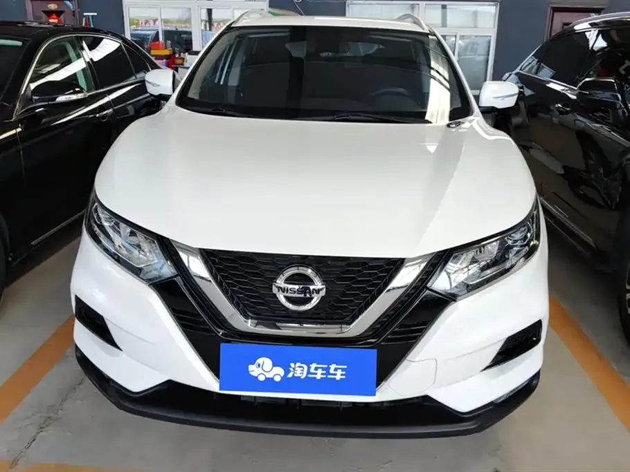 Nissan Qashqai — фото 4
