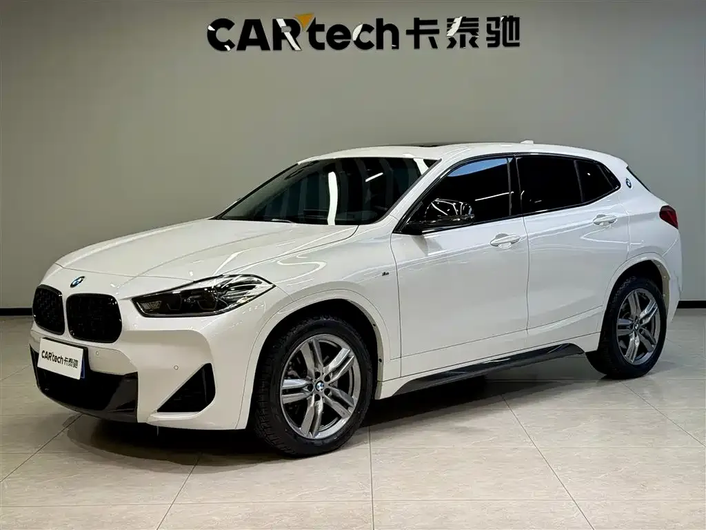 BMW X2 — фото 1