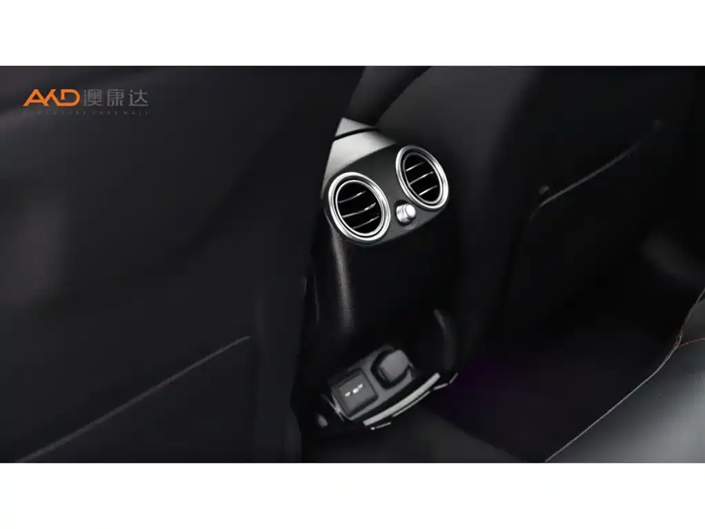 Mercedes-Benz GLC AMG — фото 2